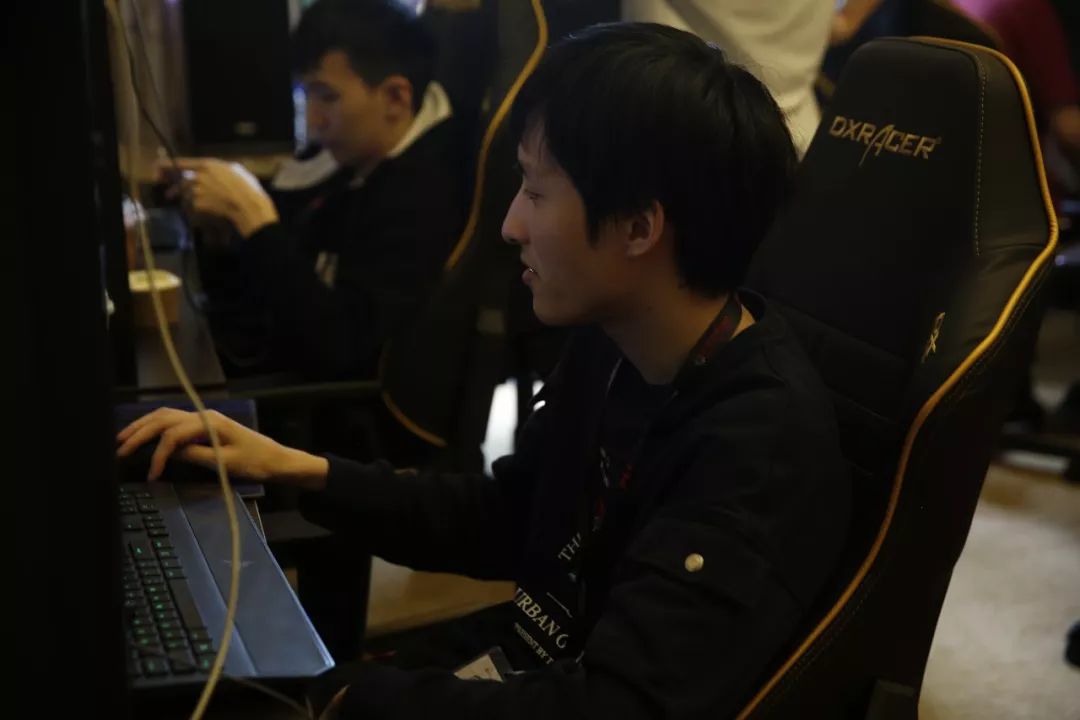 LPL第四&第五周数据：Leave场均击杀7.17，Rookie的KDA最高