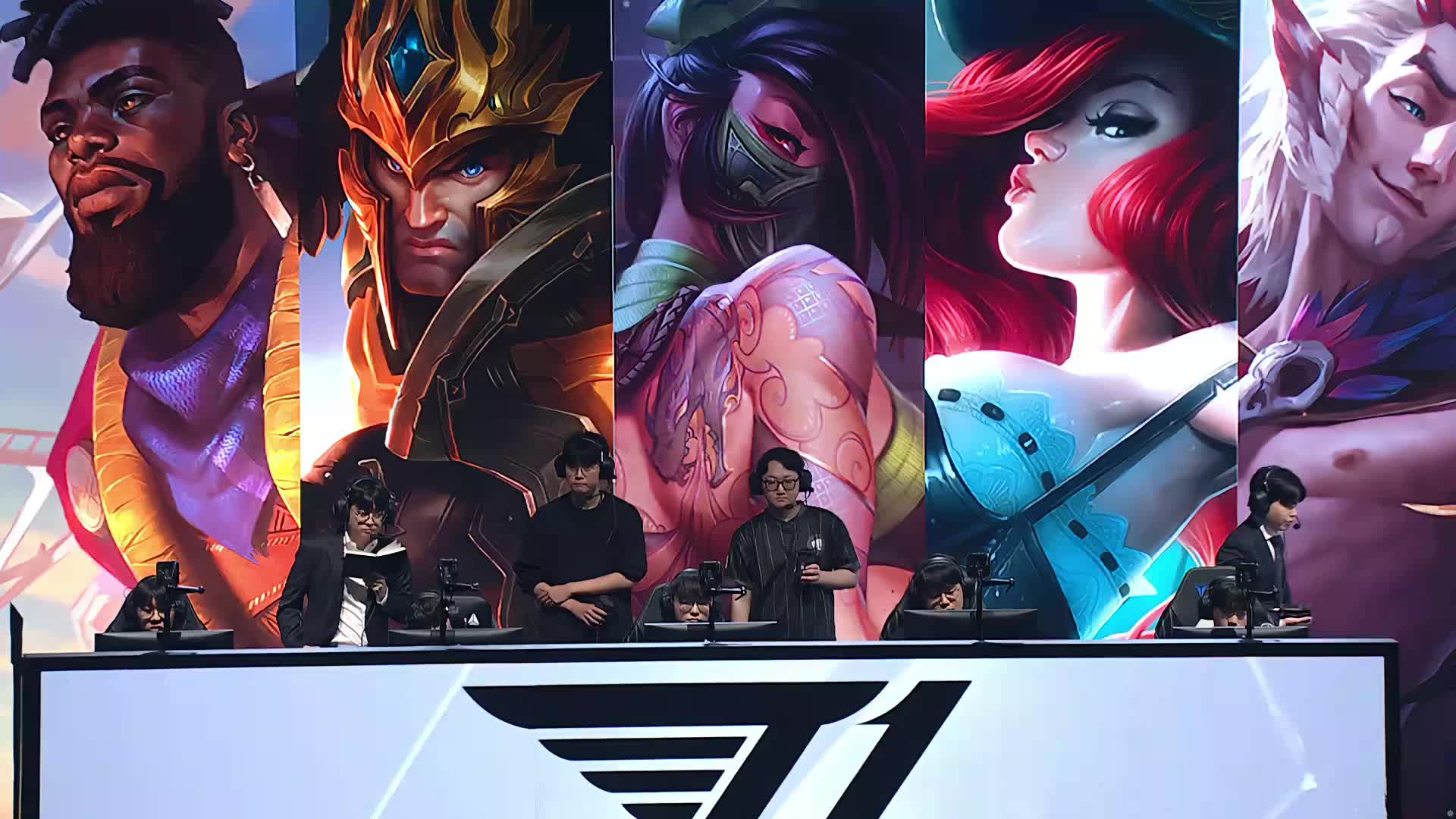 Spirit , Liquid, 和 Virtus.pro 晋级 BLAST Bounty Fall 2025 LAN 阶段