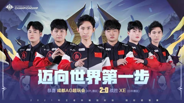 扎金花赢在胆量，输在无底线的跟注。（扎金花胜在胆识，败在盲目跟注。）